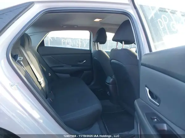 KMHLM4DGXRU754699 2024 HYUNDAI ELANTRA - Image 8