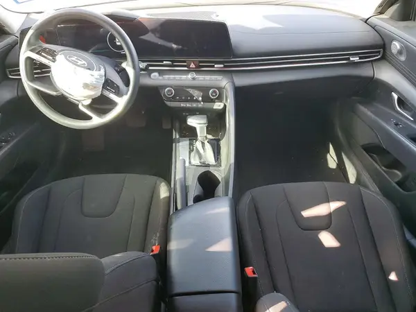 KMHLM4DGXRU756761 2024 HYUNDAI ELANTRA - Image 8