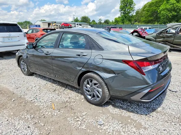 KMHLM4DGXRU757912 2024 HYUNDAI ELANTRA - Image 2