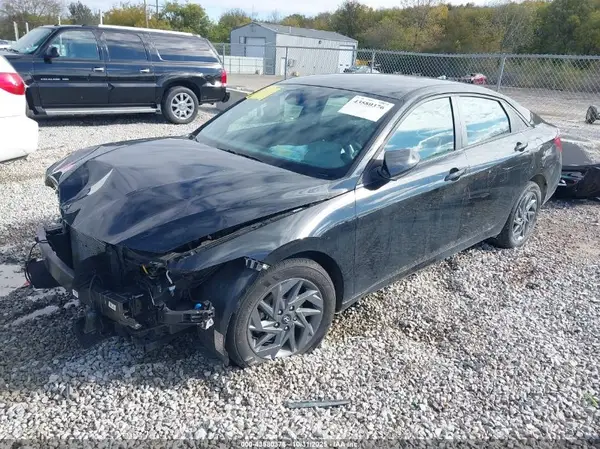 KMHLM4DGXRU759238 2024 HYUNDAI ELANTRA - Image 2