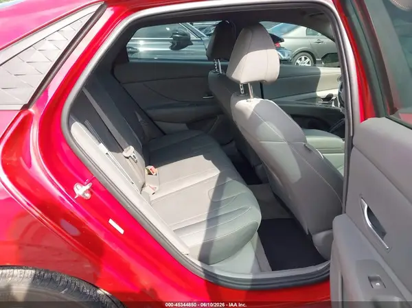 KMHLM4DGXRU759398 2024 HYUNDAI ELANTRA - Image 8