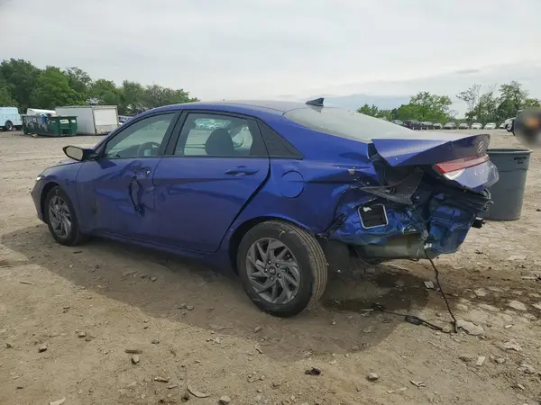 KMHLM4DGXRU762964 2024 HYUNDAI ELANTRA - Image 2