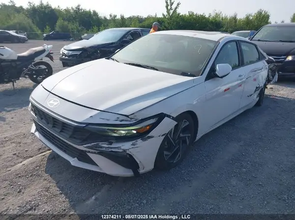 KMHLM4DGXRU774290 2024 HYUNDAI ELANTRA - Image 2