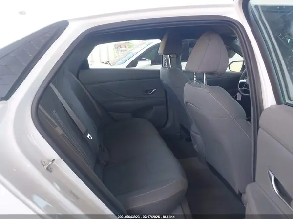 KMHLM4DGXRU774788 2024 HYUNDAI ELANTRA - Image 8