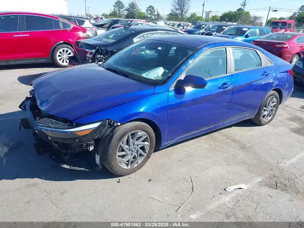 KMHLM4DGXRU780218 2024 HYUNDAI ELANTRA - Image 2