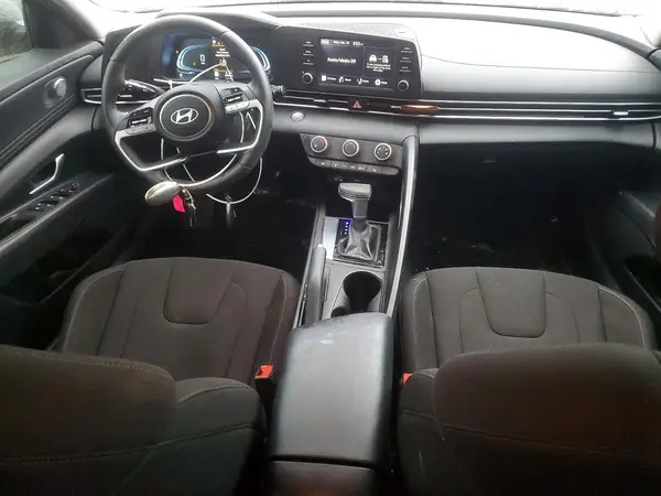 KMHLM4DGXRU791154 2024 HYUNDAI ELANTRA - Image 8