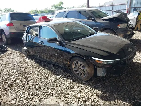 KMHLM4DGXRU801424 2024 HYUNDAI ELANTRA - Image 1