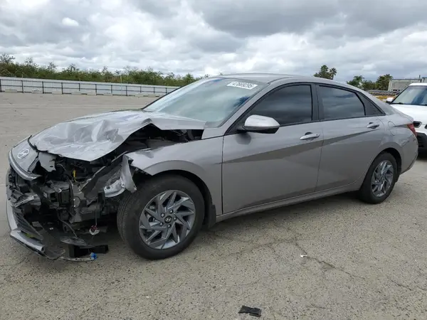 KMHLM4DGXRU806266 2024 HYUNDAI ELANTRA - Image 1