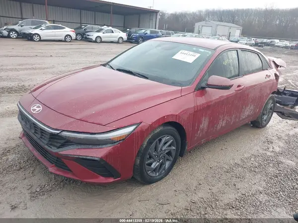KMHLM4DGXRU813329 2024 HYUNDAI ELANTRA - Image 2