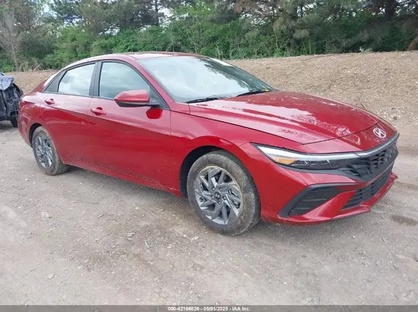KMHLM4DGXRU814044 2024 HYUNDAI ELANTRA - Image 1
