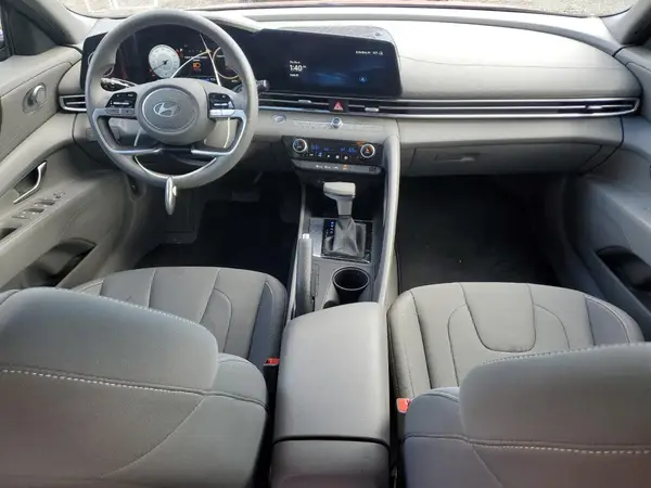 KMHLM4DGXRU817798 2024 HYUNDAI ELANTRA - Image 8