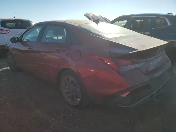KMHLM4DGXRU819664 2024 HYUNDAI ELANTRA - Image 2