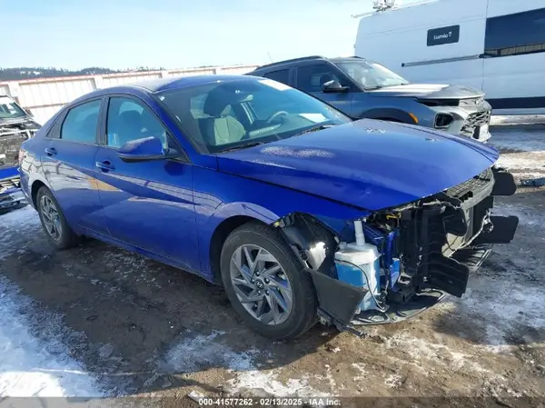 KMHLM4DGXRU822631 2024 HYUNDAI ELANTRA - Image 1