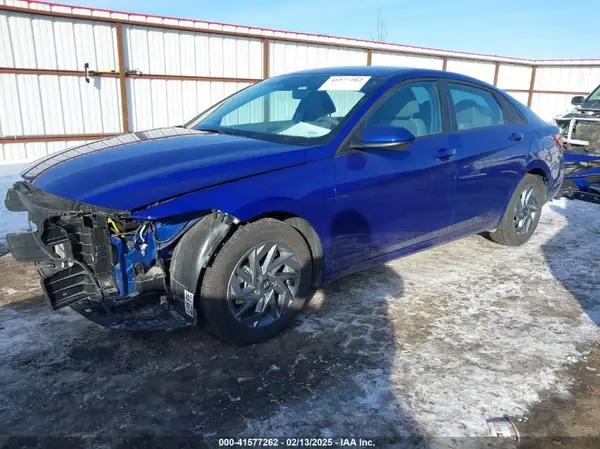 KMHLM4DGXRU822631 2024 HYUNDAI ELANTRA - Image 2