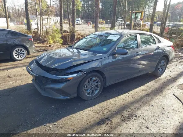 KMHLM4DGXRU832768 2024 HYUNDAI ELANTRA - Image 2