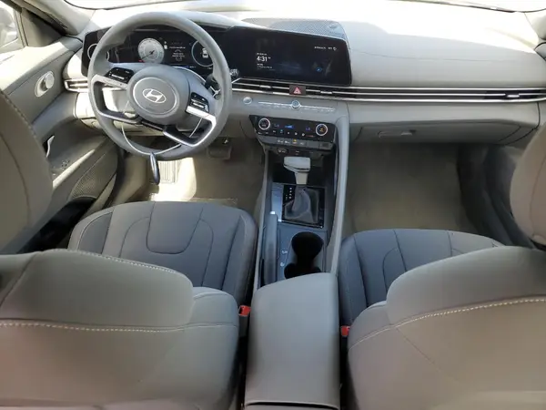 KMHLM4DGXRU832821 2024 HYUNDAI ELANTRA - Image 8