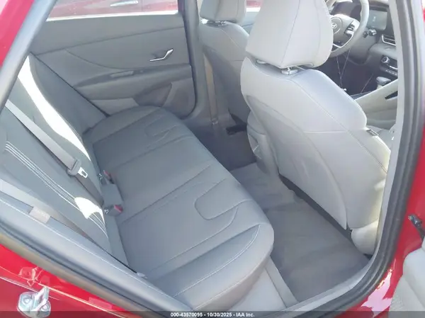 KMHLM4DGXSU010610 2025 HYUNDAI ELANTRA - Image 8