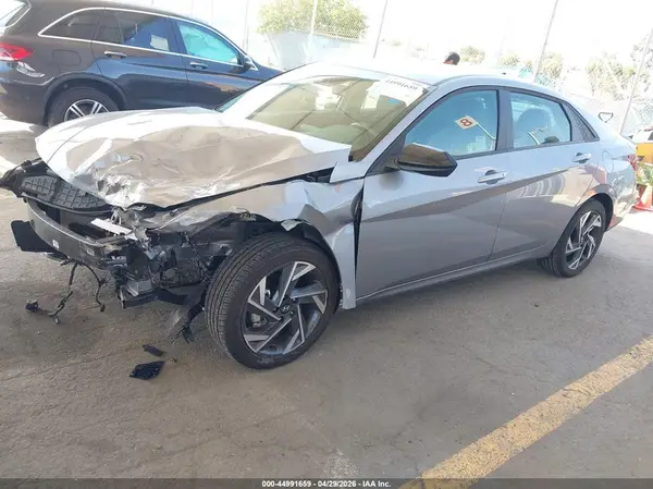KMHLM4DGXSU011787 2025 HYUNDAI ELANTRA - Image 2