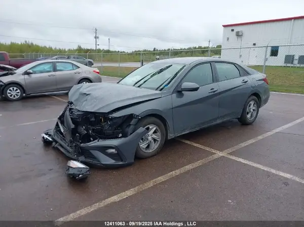 KMHLM4DGXSU036298 2025 HYUNDAI ELANTRA - Image 2