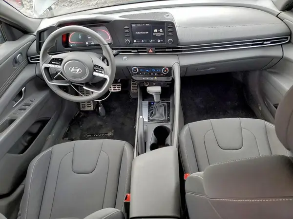 KMHLM4DGXSU045390 2025 HYUNDAI ELANTRA - Image 8