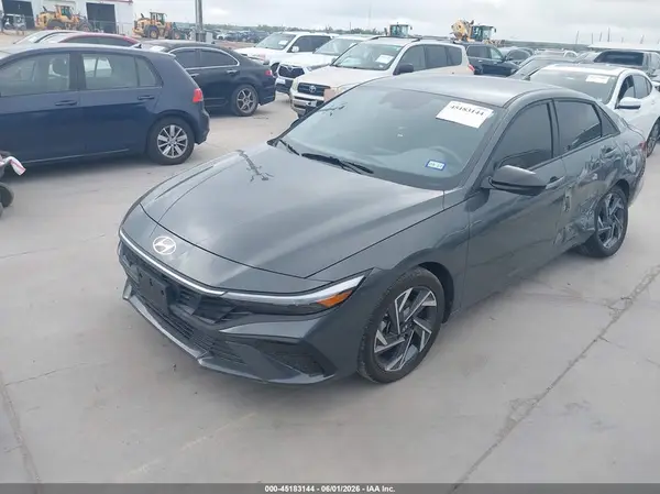 KMHLM4DGXSU047902 2025 HYUNDAI ELANTRA - Image 2