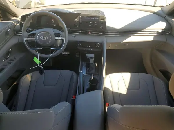 KMHLM4DGXSU068443 2025 HYUNDAI ELANTRA - Image 8