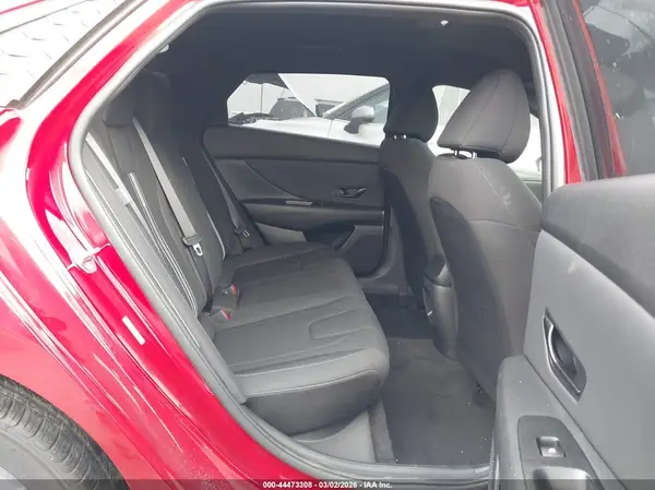 KMHLM4DGXSU071617 2025 HYUNDAI ELANTRA - Image 8