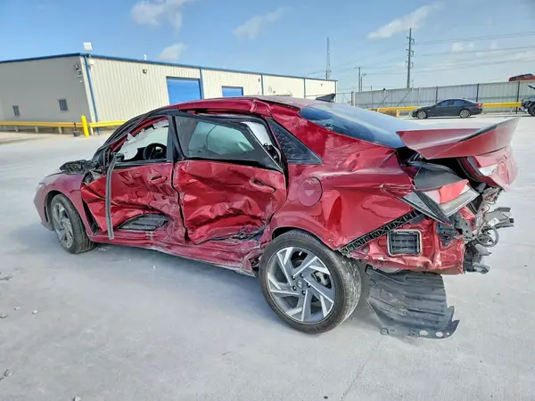 KMHLM4DGXSU084755 2025 HYUNDAI ELANTRA - Image 2