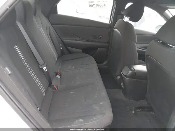 KMHLM4DGXSU882477 2025 HYUNDAI ELANTRA - Image 8