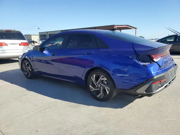 KMHLM4DGXSU883869 2025 HYUNDAI ELANTRA - Image 2