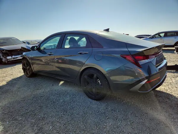 KMHLM4DGXSU885184 2025 HYUNDAI ELANTRA - Image 2