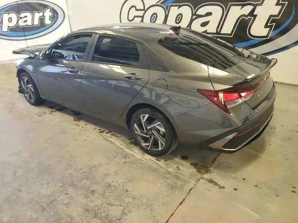 KMHLM4DGXSU895438 2025 HYUNDAI ELANTRA - Image 2