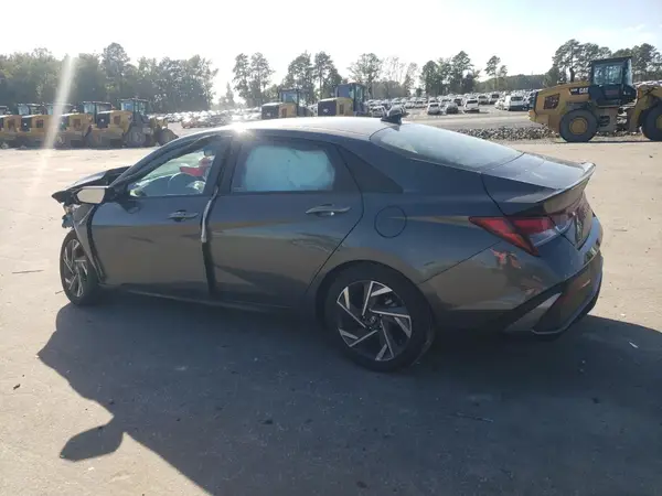 KMHLM4DGXSU898646 2025 HYUNDAI ELANTRA - Image 2