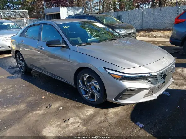 KMHLM4DGXSU917504 2025 HYUNDAI ELANTRA - Image 1