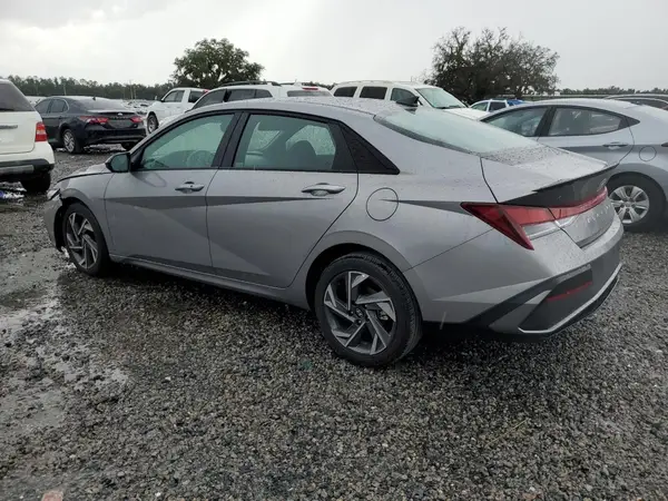 KMHLM4DGXSU930835 2025 HYUNDAI ELANTRA - Image 2