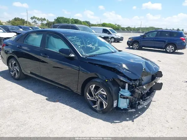 KMHLM4DGXSU949482 2025 HYUNDAI ELANTRA - Image 1