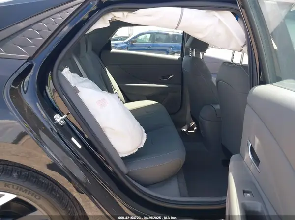 KMHLM4DGXSU949482 2025 HYUNDAI ELANTRA - Image 8