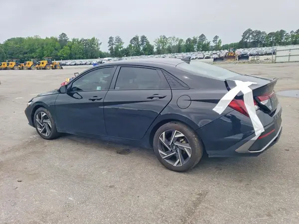 KMHLM4DGXSU951118 2025 HYUNDAI ELANTRA - Image 2