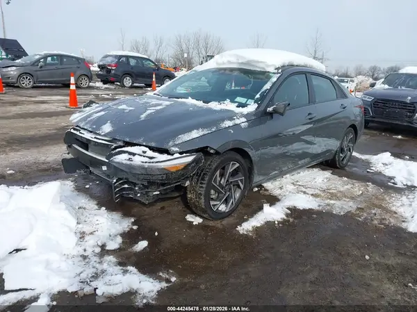 KMHLM4DGXSU960319 2025 HYUNDAI ELANTRA - Image 2
