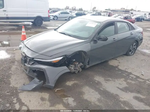 KMHLM4DGXSU962264 2025 HYUNDAI ELANTRA - Image 2