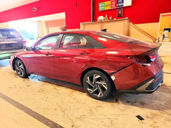 KMHLM4DGXSU972437 2025 HYUNDAI ELANTRA - Image 2