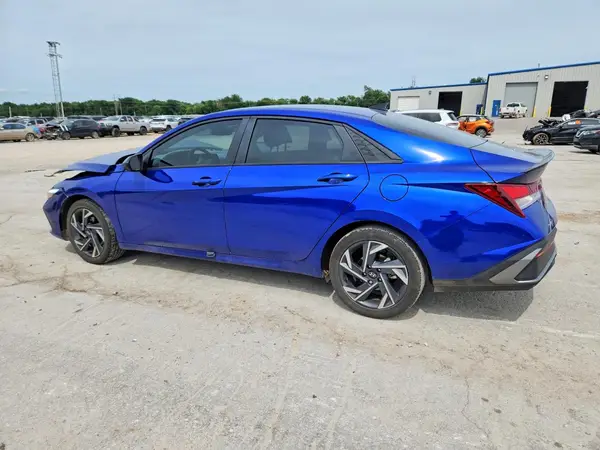 KMHLM4DGXSU976150 2025 HYUNDAI ELANTRA - Image 2