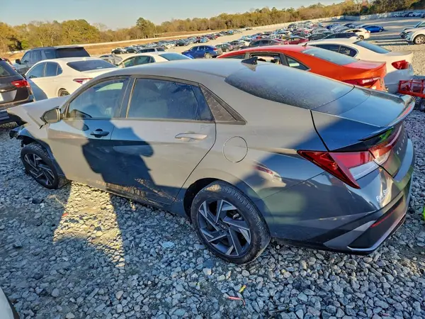 KMHLM4DGXSU982207 2025 HYUNDAI ELANTRA - Image 2
