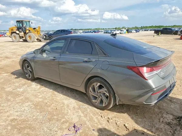 KMHLM4DGXSU986113 2025 HYUNDAI ELANTRA - Image 2