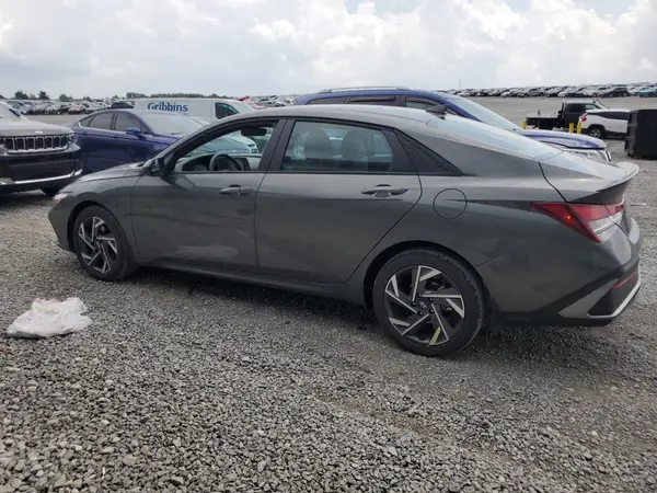 KMHLM4DGXSU987035 2025 HYUNDAI ELANTRA - Image 2