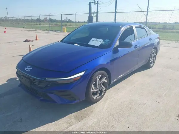 KMHLM4DGXSU992610 2025 HYUNDAI ELANTRA - Image 2