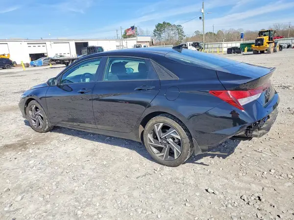 KMHLM4DGXSU997855 2025 HYUNDAI ELANTRA - Image 2
