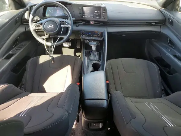 KMHLM4DGXSU997855 2025 HYUNDAI ELANTRA - Image 8