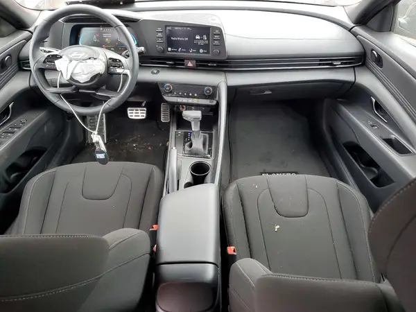 KMHLM4DGXTU098057 2026 HYUNDAI ELANTRA - Image 8