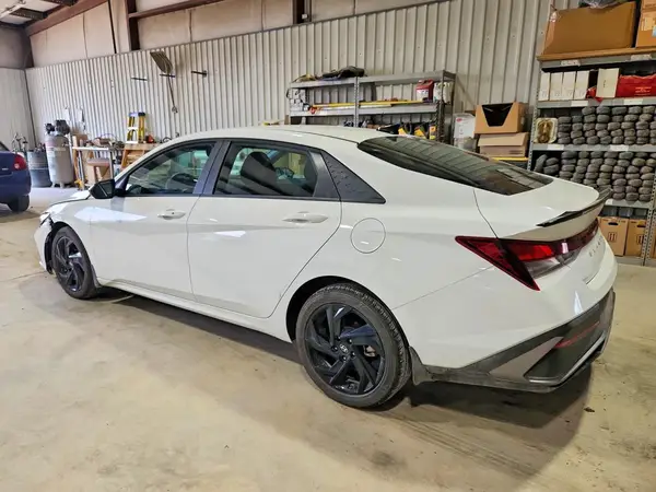 KMHLM4DGXTU192892 2026 HYUNDAI ELANTRA - Image 2